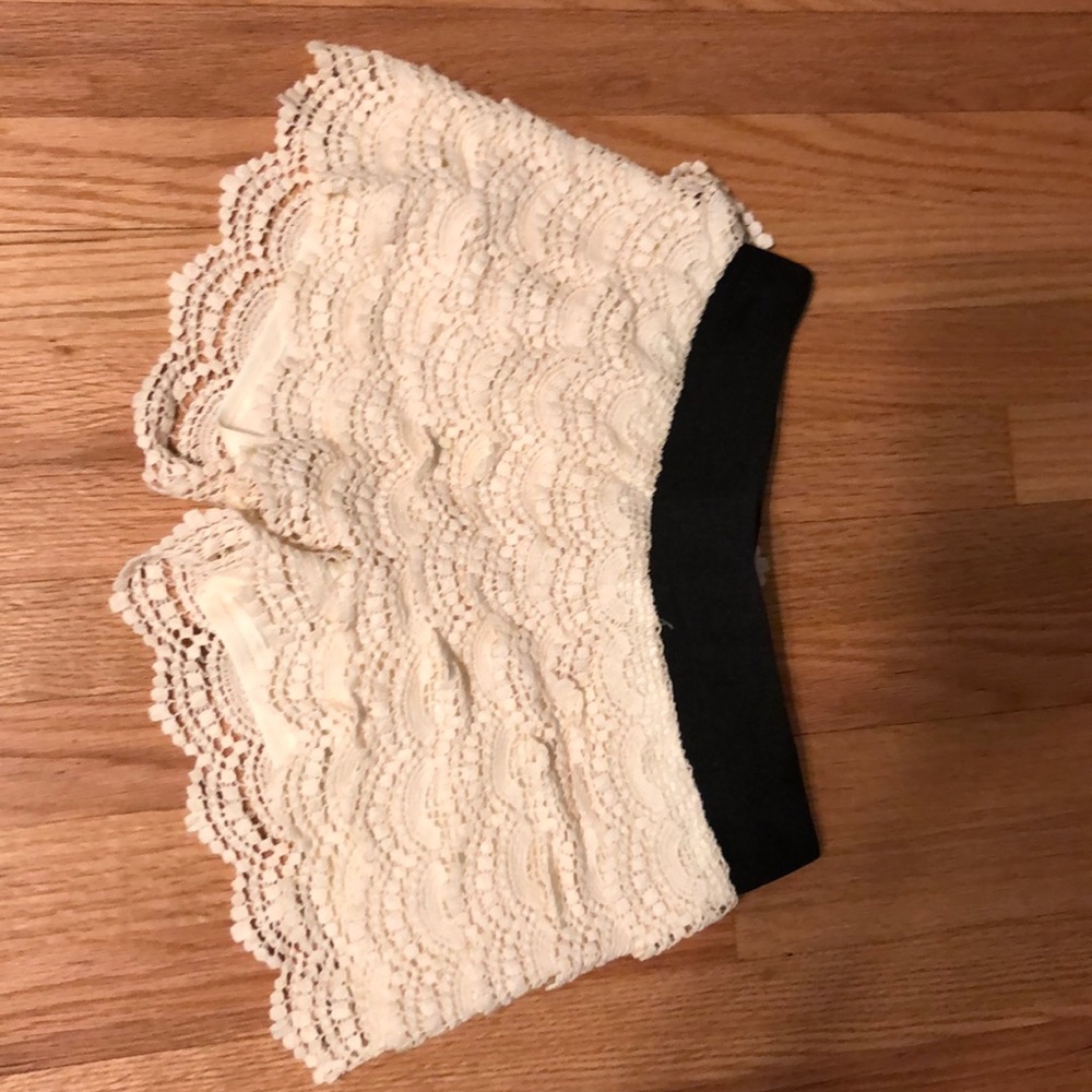 Lace skort